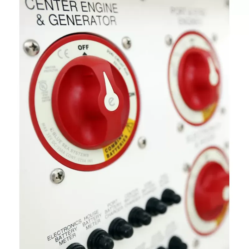 BLUE SEA Coupe-batterie Série E Dual Circuit Plus*Blue Sea Systems Discount