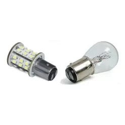 Ampoule à LED culot BA 15d*Dixplay New