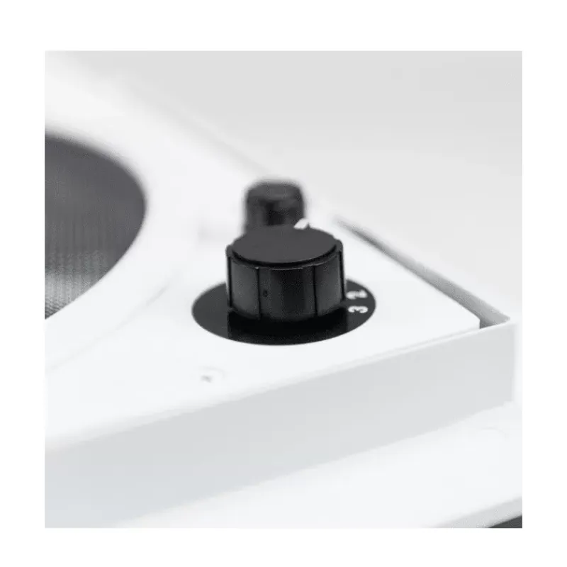 Fantastic Vent 3350*Dometic Outlet
