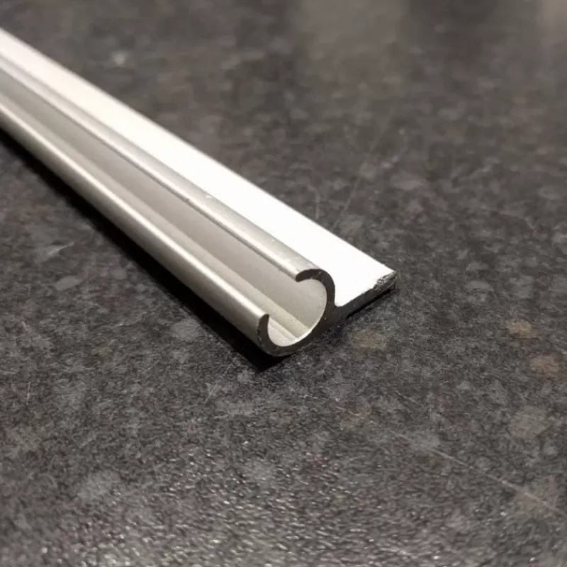 Online Rail Aluminium 390 cm Store·Adaptateur De Store Camping-Car