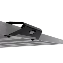 Discount Poignée de galerie et lumière pour Slimline II Accessoires Offroad, Franchisseur, Tout-Terrain Et 4X4·Accessoires Pour Galeries De Toit|Tente De Toit, Barre De Toit, Coffre & Échelle·Accessoires Galerie