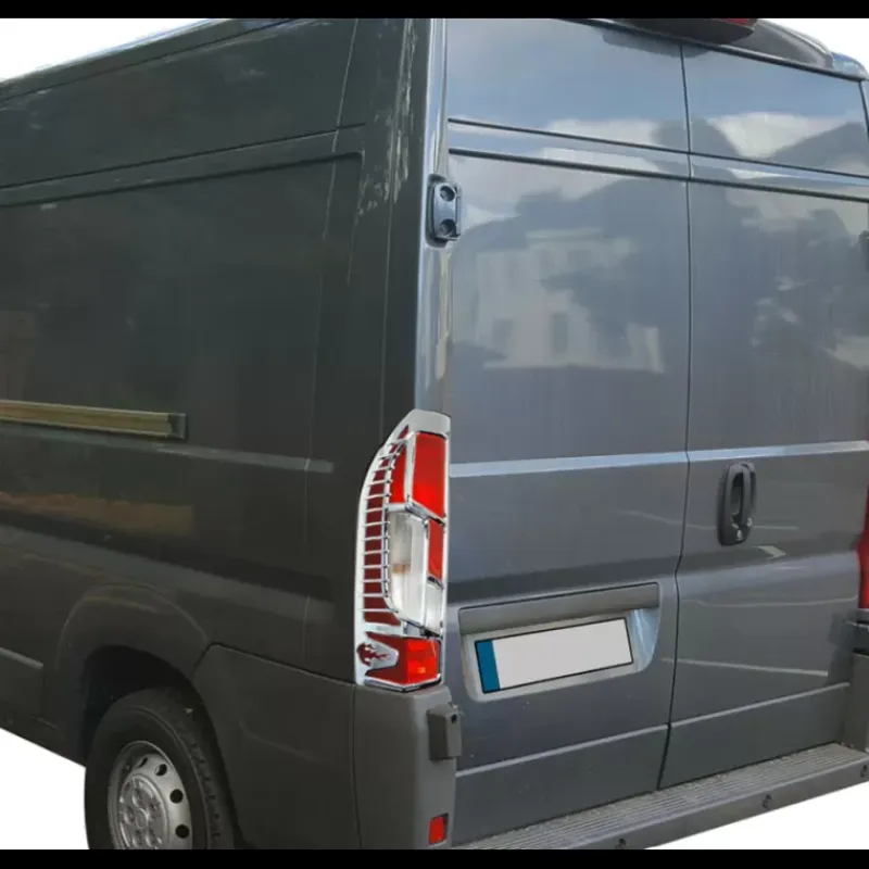 Cerclage chromé feux AR Ducato X290*OMAC Hot