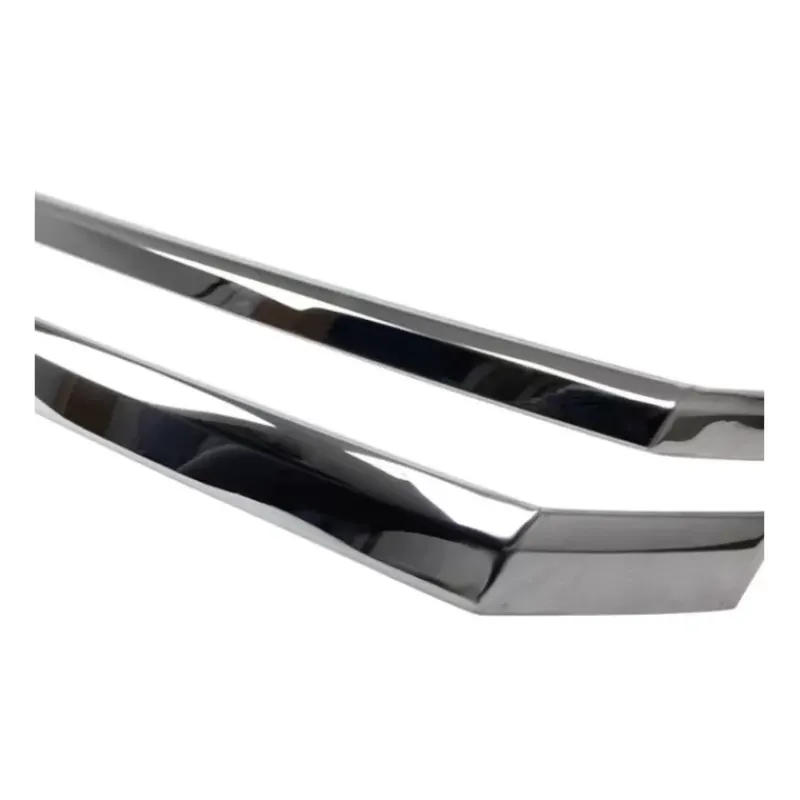 Moulure de calandre VW Crafter 2*OMAC Hot