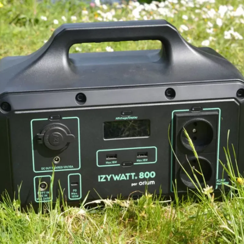 Hot Izywatt 800 | 511 Wh Electricité & Éclairage·Batterie Nomade & Groupe Électrogène Solaire|Batterie·Batterie Nomade Et Station D'Énergie
