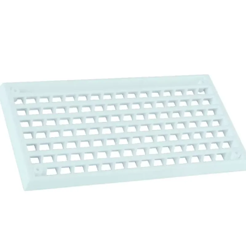 Grille plastique 170 x 90 mm*Trigano Best